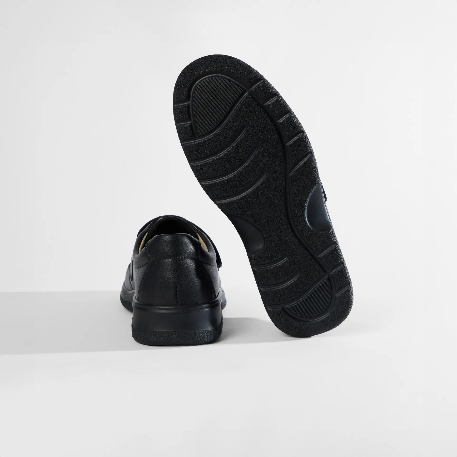 Varomed Herren Lederschuhe 78100 Sohle