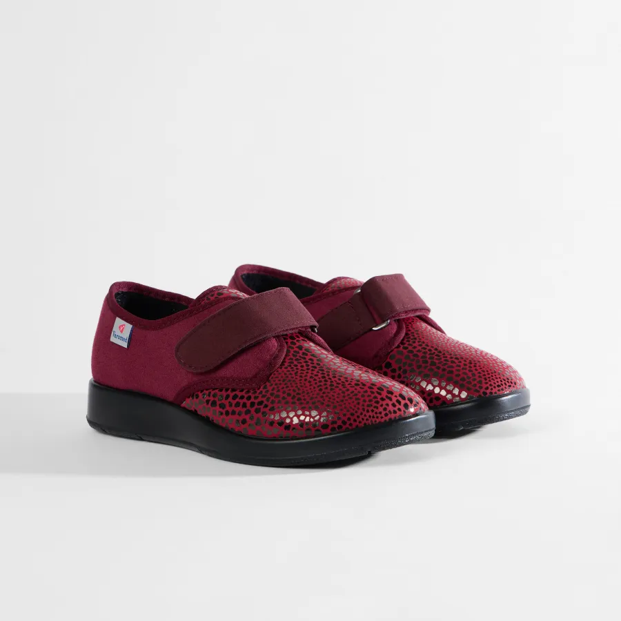 Varomed Zürich Halbschuh in Rot - schräge Ansicht