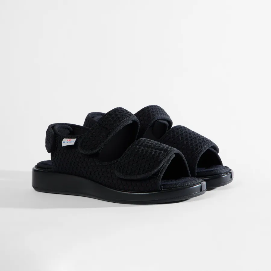 Varomed Lugano in Schwarz - schräge Ansicht