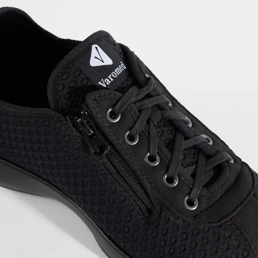 Unisex Schnürhalbschuh Rhodos Weite L Varomed in Schwarz - Detailansicht