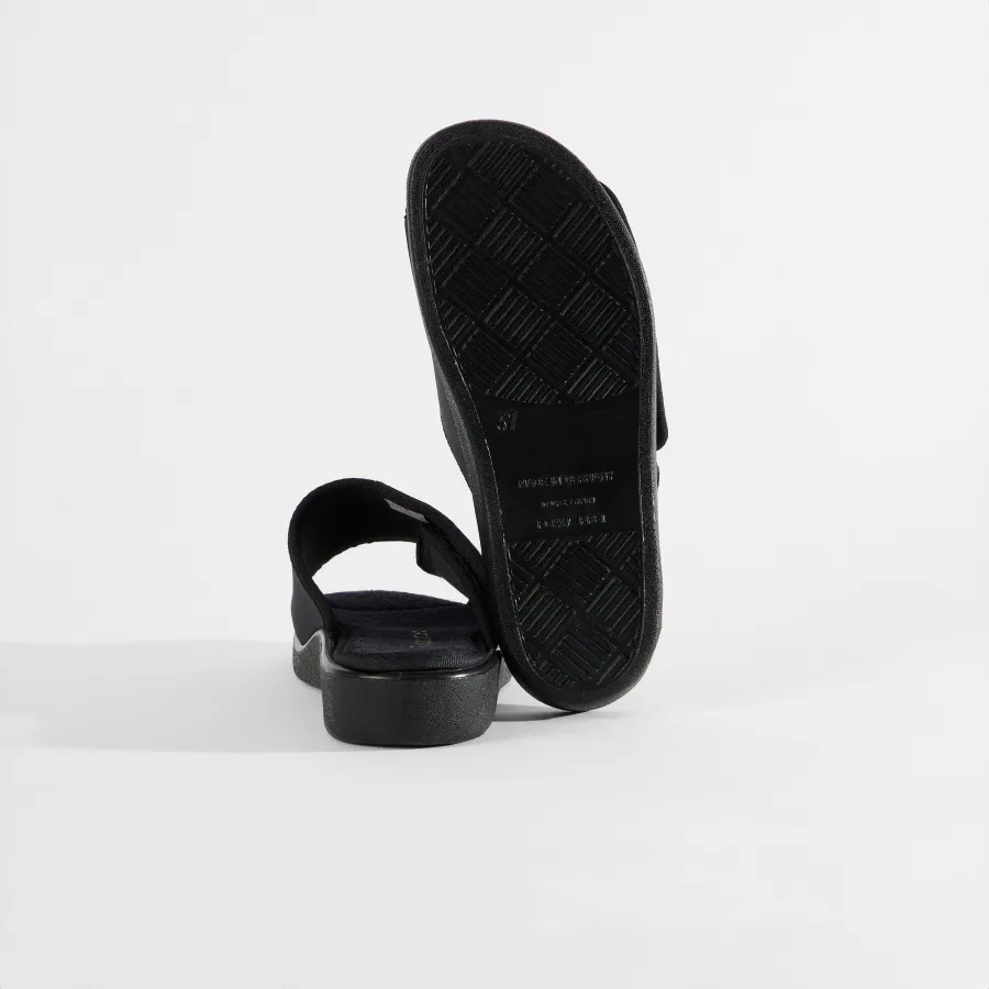 Varomed Verbandpantoffel Valetta in Schwarz - Rückansicht