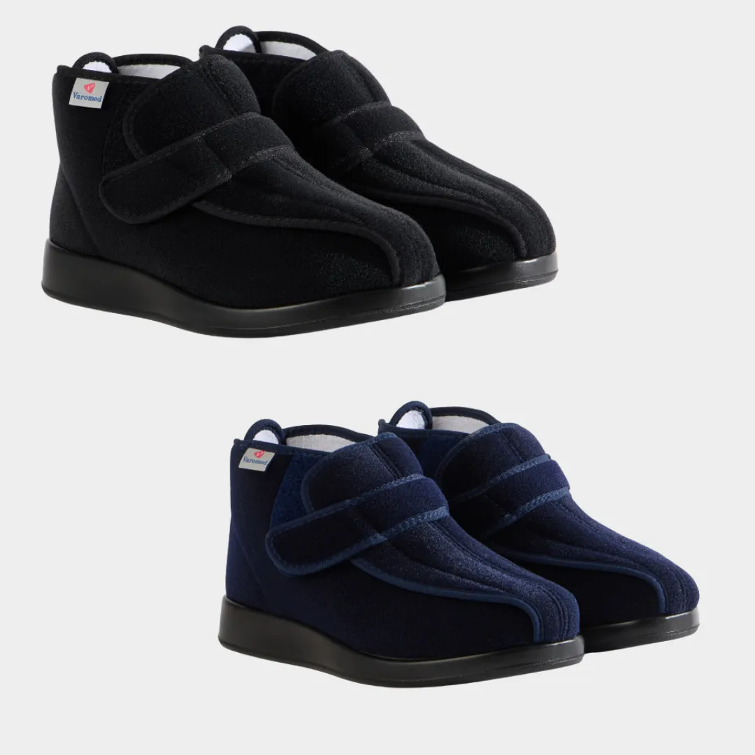 Varomed Meran Verbandschuh in Marine - schräge Ansicht